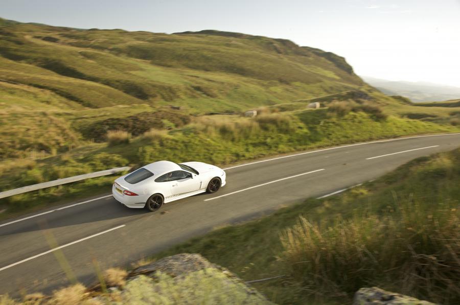  Jaguar XKR Speed 2010 года  (фото 29 из 38)